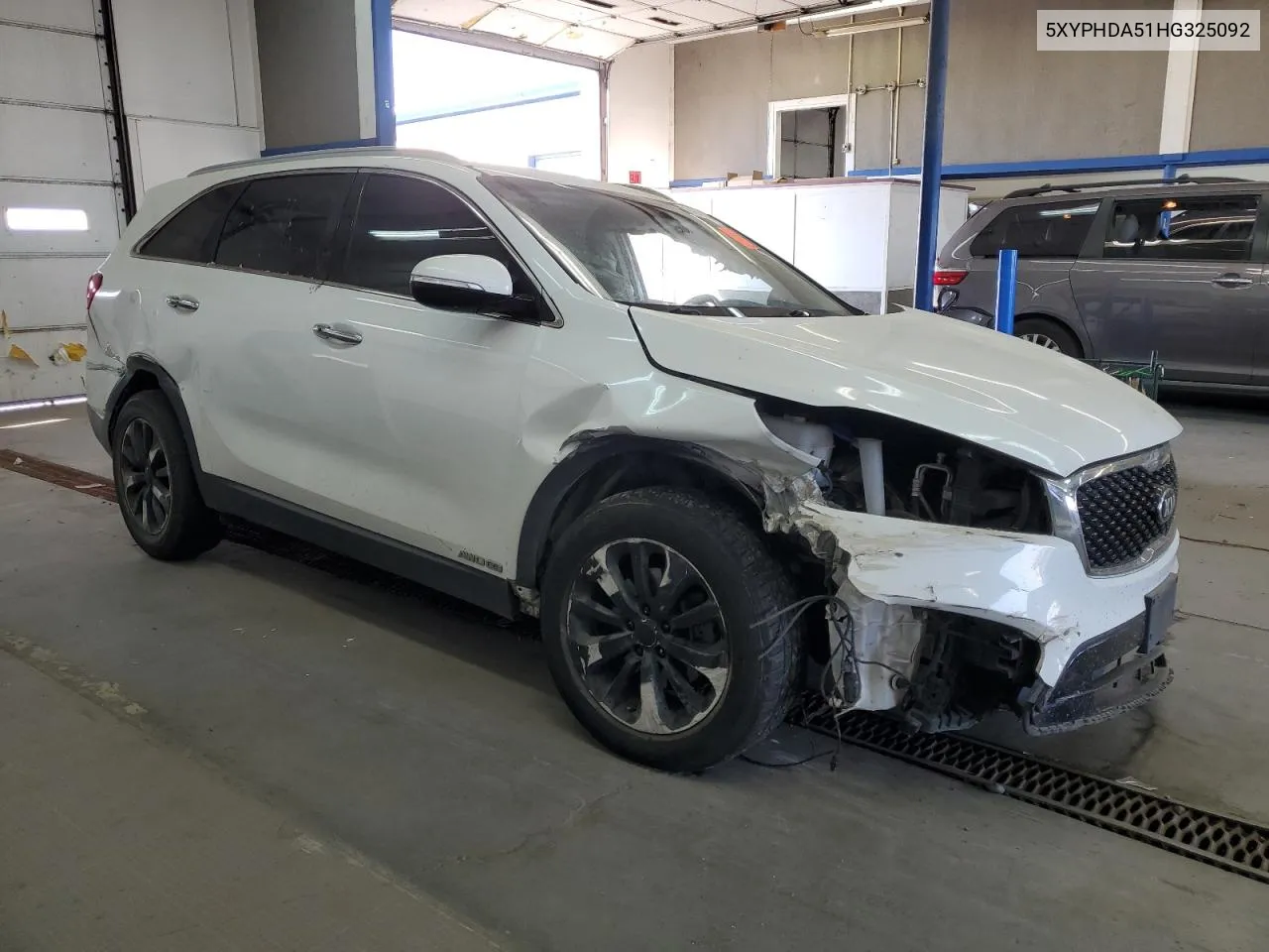 5XYPHDA51HG325092 2017 Kia Sorento Ex