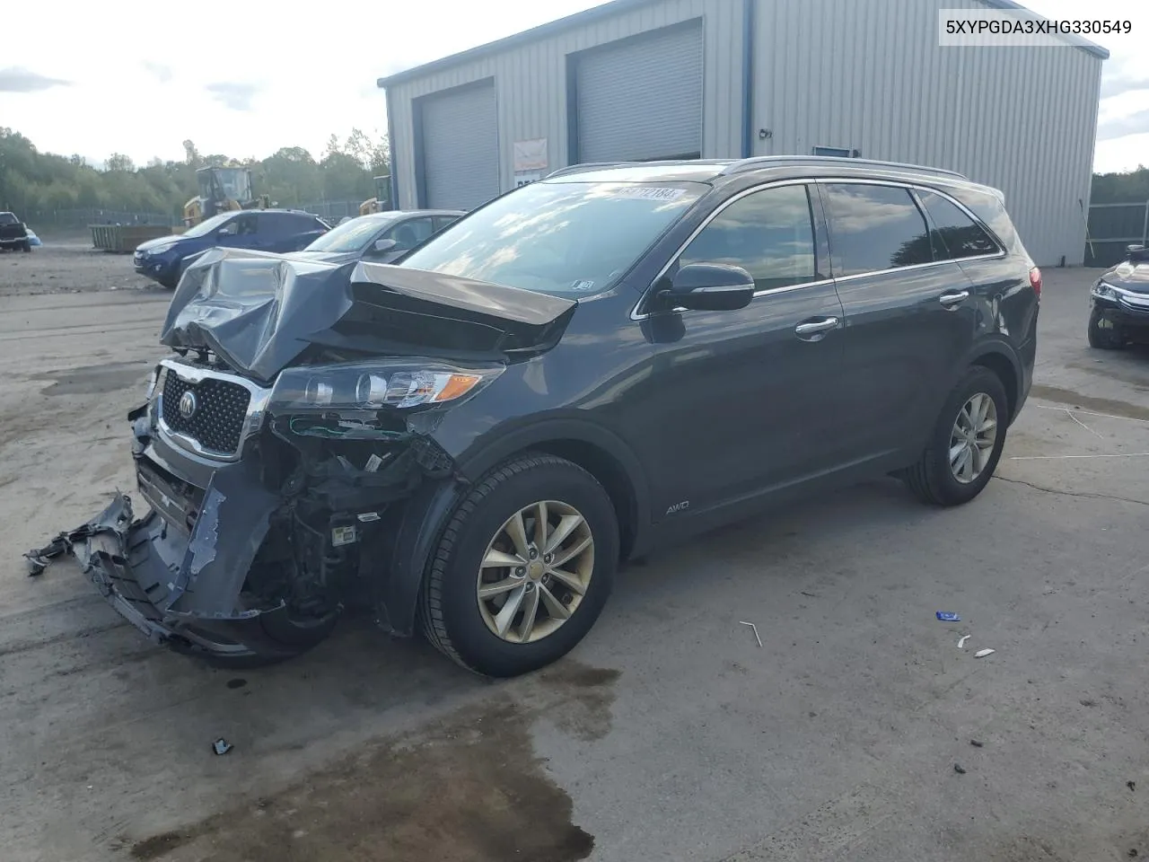 5XYPGDA3XHG330549 2017 Kia Sorento Lx