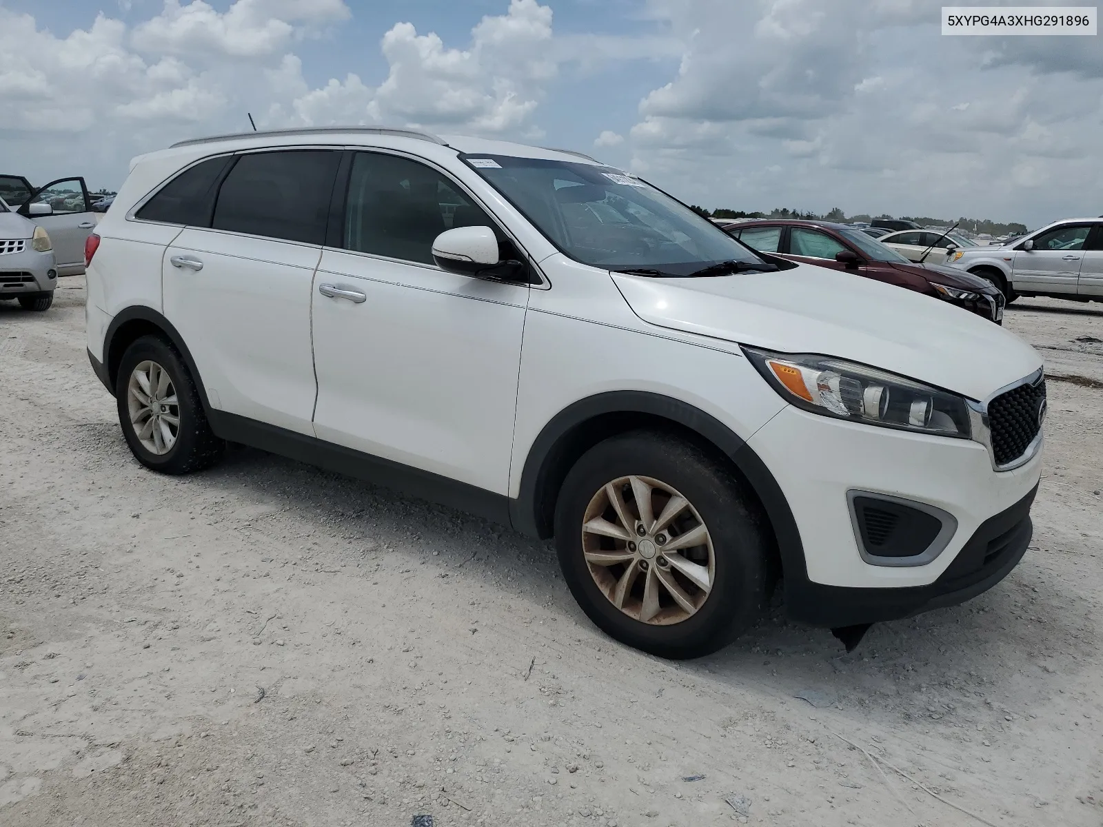 5XYPG4A3XHG291896 2017 Kia Sorento Lx