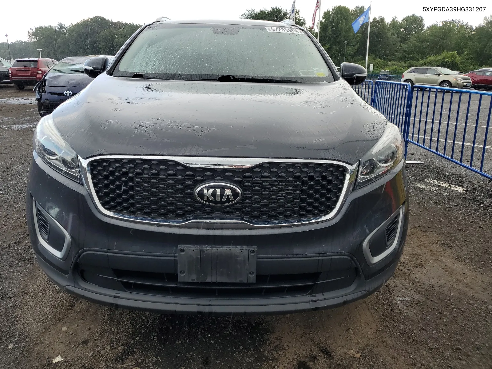 5XYPGDA39HG331207 2017 Kia Sorento Lx