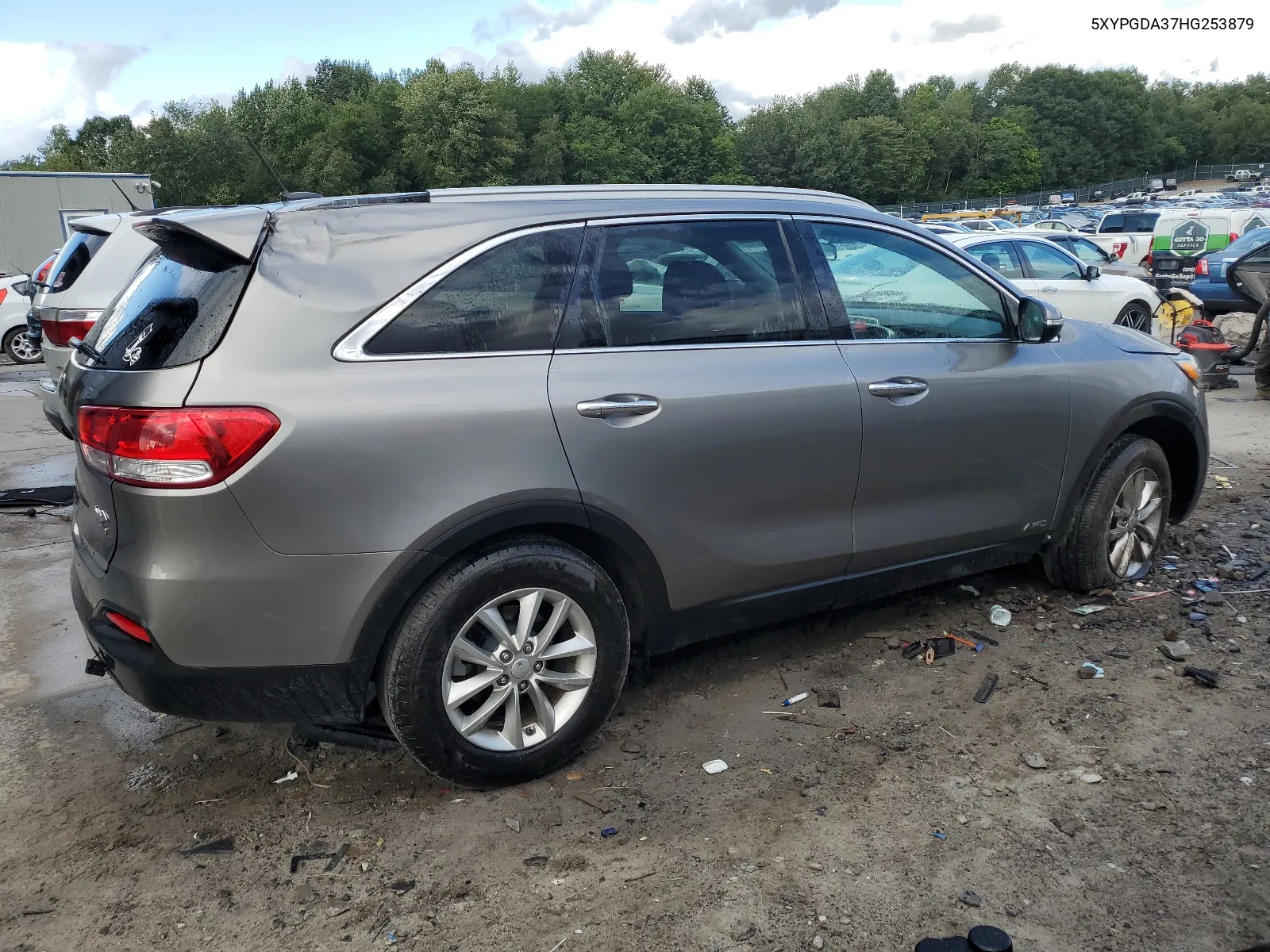 5XYPGDA37HG253879 2017 Kia Sorento Lx