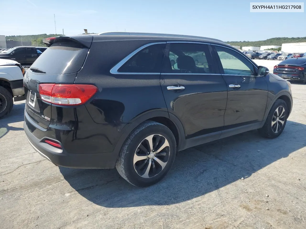 2017 Kia Sorento Ex VIN: 5XYPH4A11HG217908 Lot: 69403174