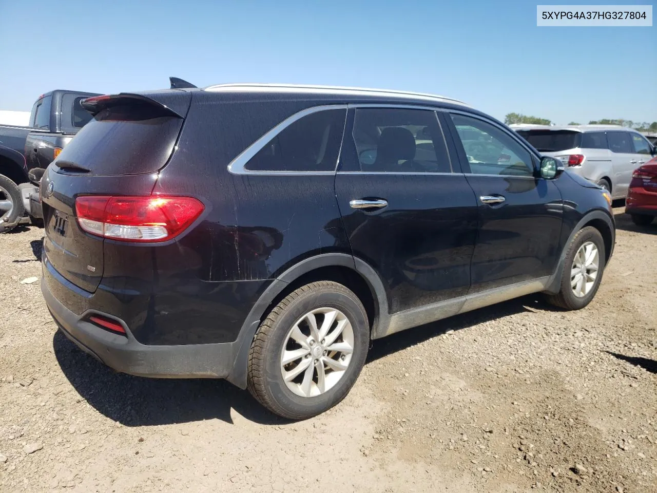 5XYPG4A37HG327804 2017 Kia Sorento Lx