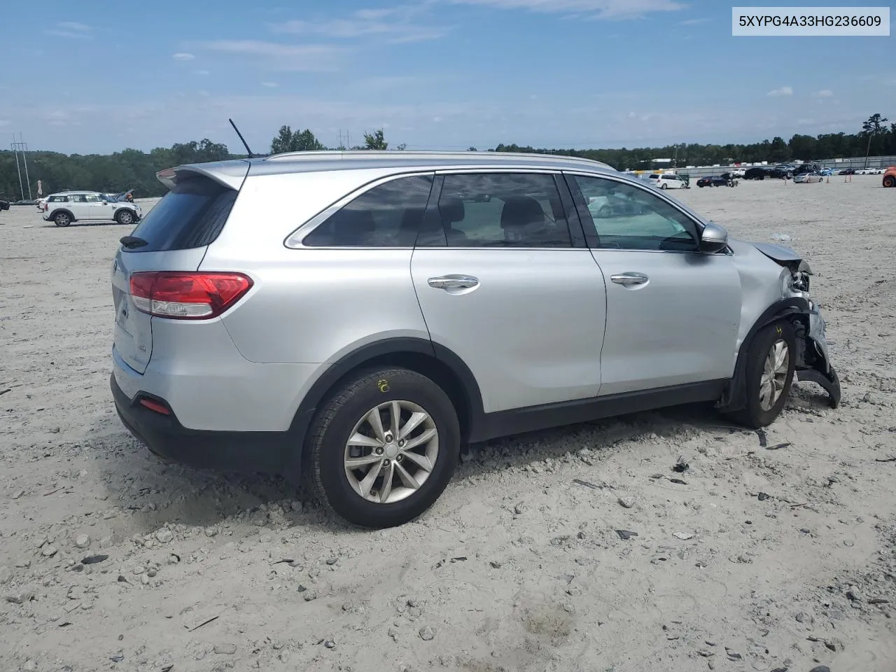 2017 Kia Sorento Lx VIN: 5XYPG4A33HG236609 Lot: 70256494