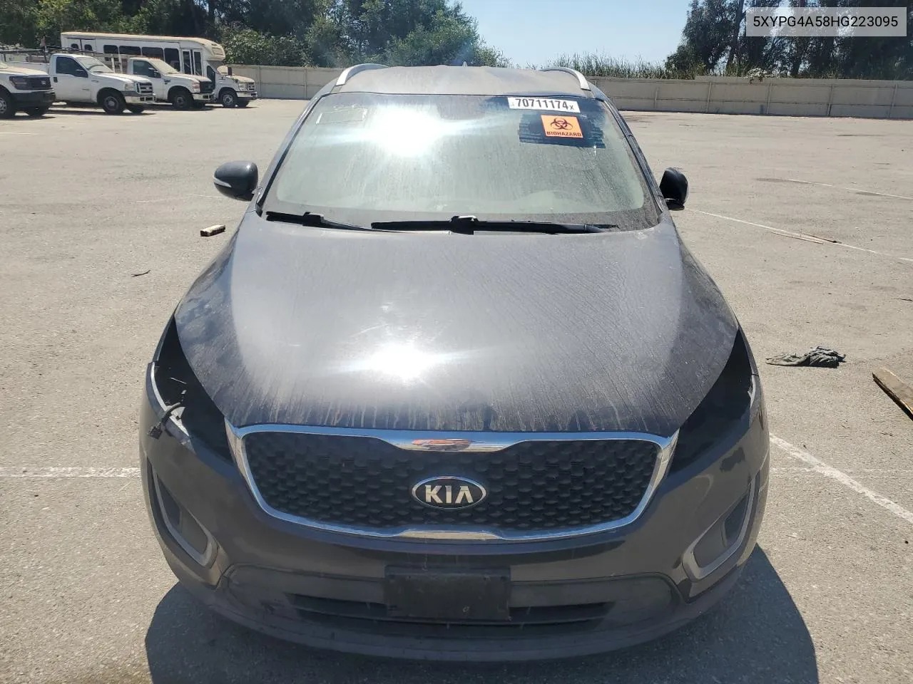 5XYPG4A58HG223095 2017 Kia Sorento Lx