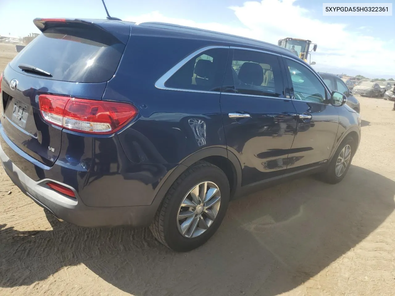 5XYPGDA55HG322361 2017 Kia Sorento Lx