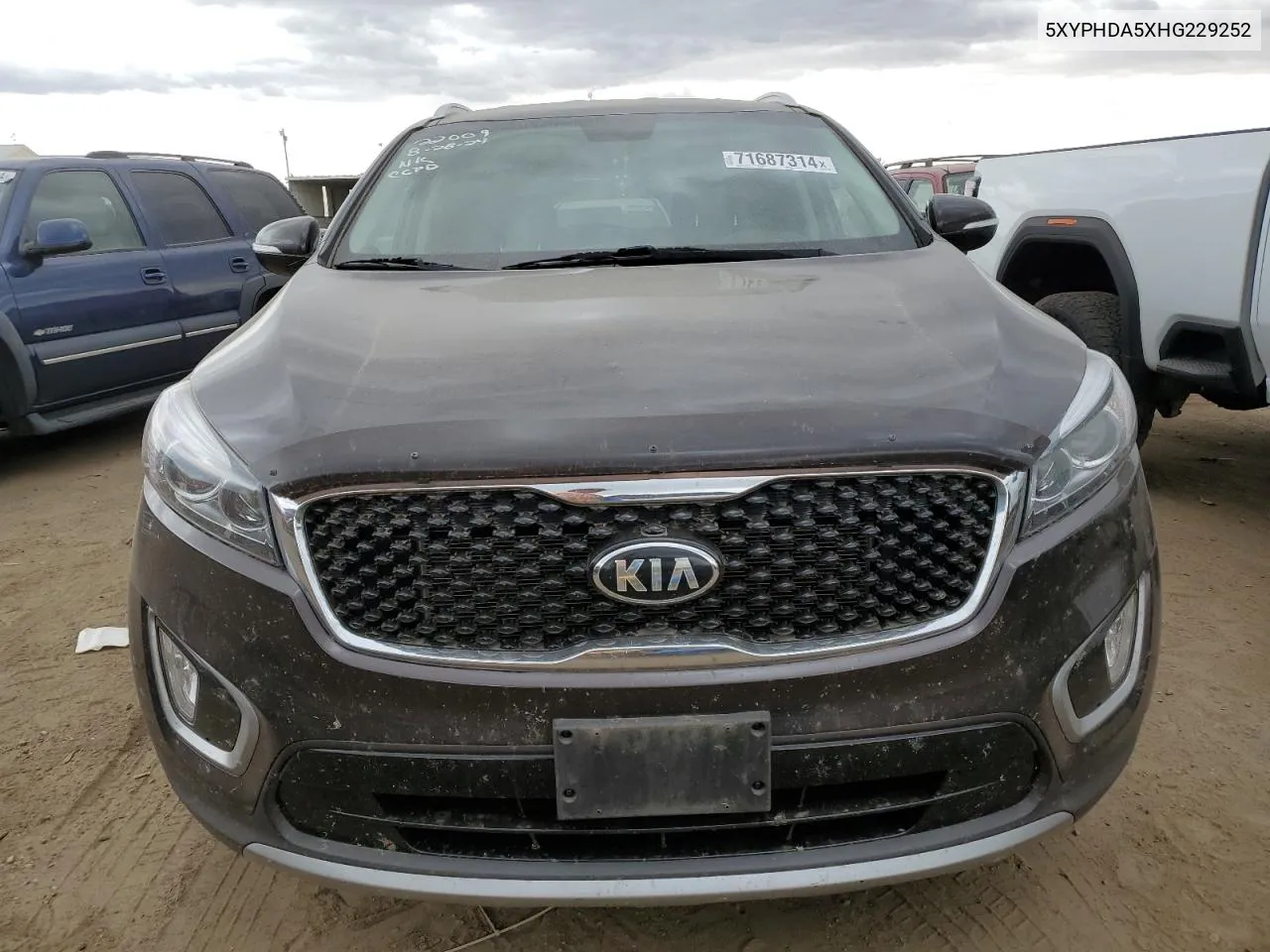 2017 Kia Sorento Ex VIN: 5XYPHDA5XHG229252 Lot: 71687314