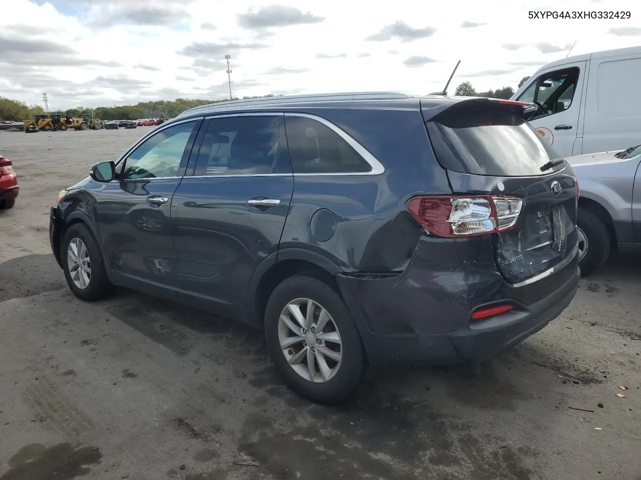 5XYPG4A3XHG332429 2017 Kia Sorento Lx