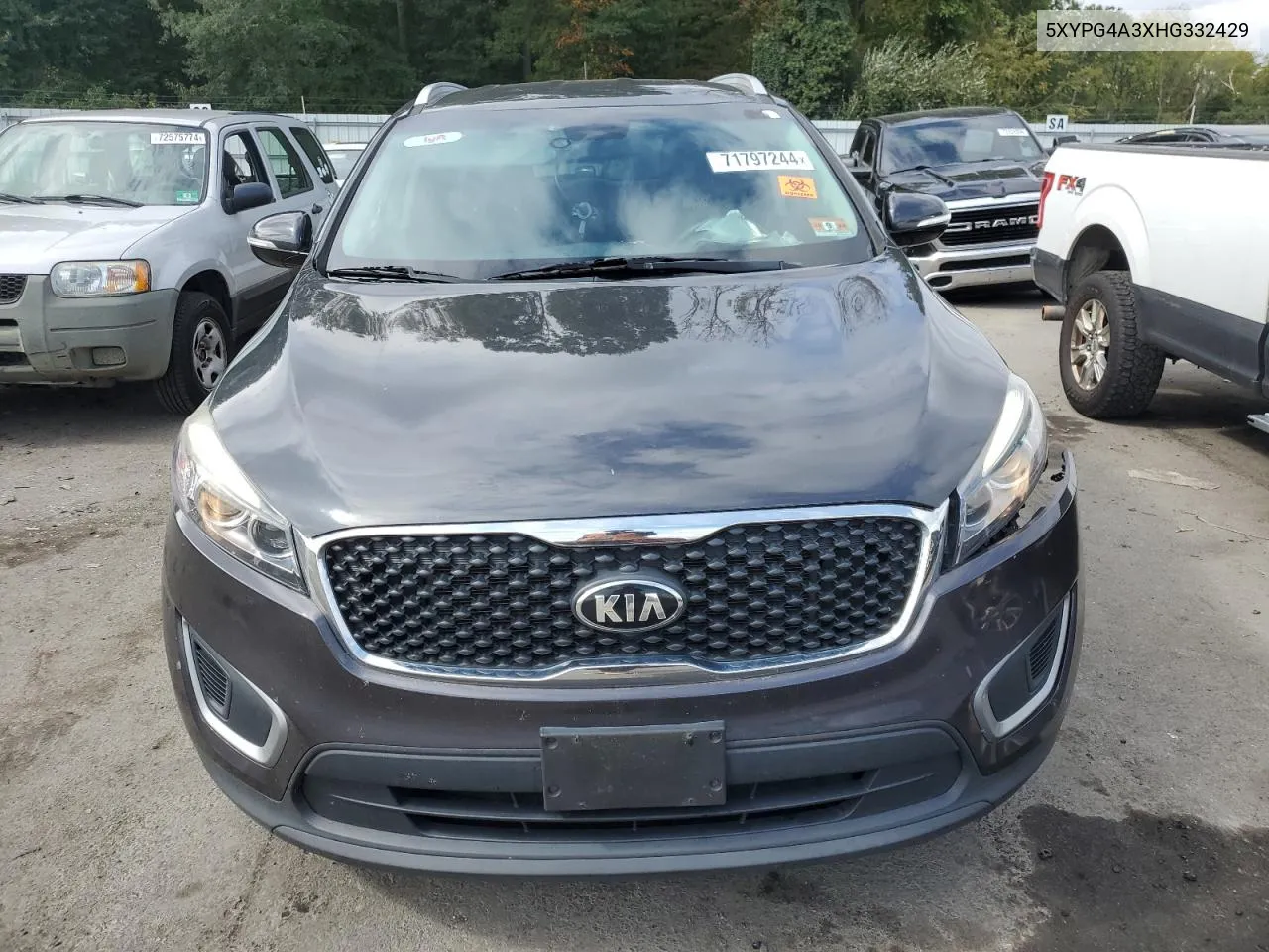 2017 Kia Sorento Lx VIN: 5XYPG4A3XHG332429 Lot: 71797244