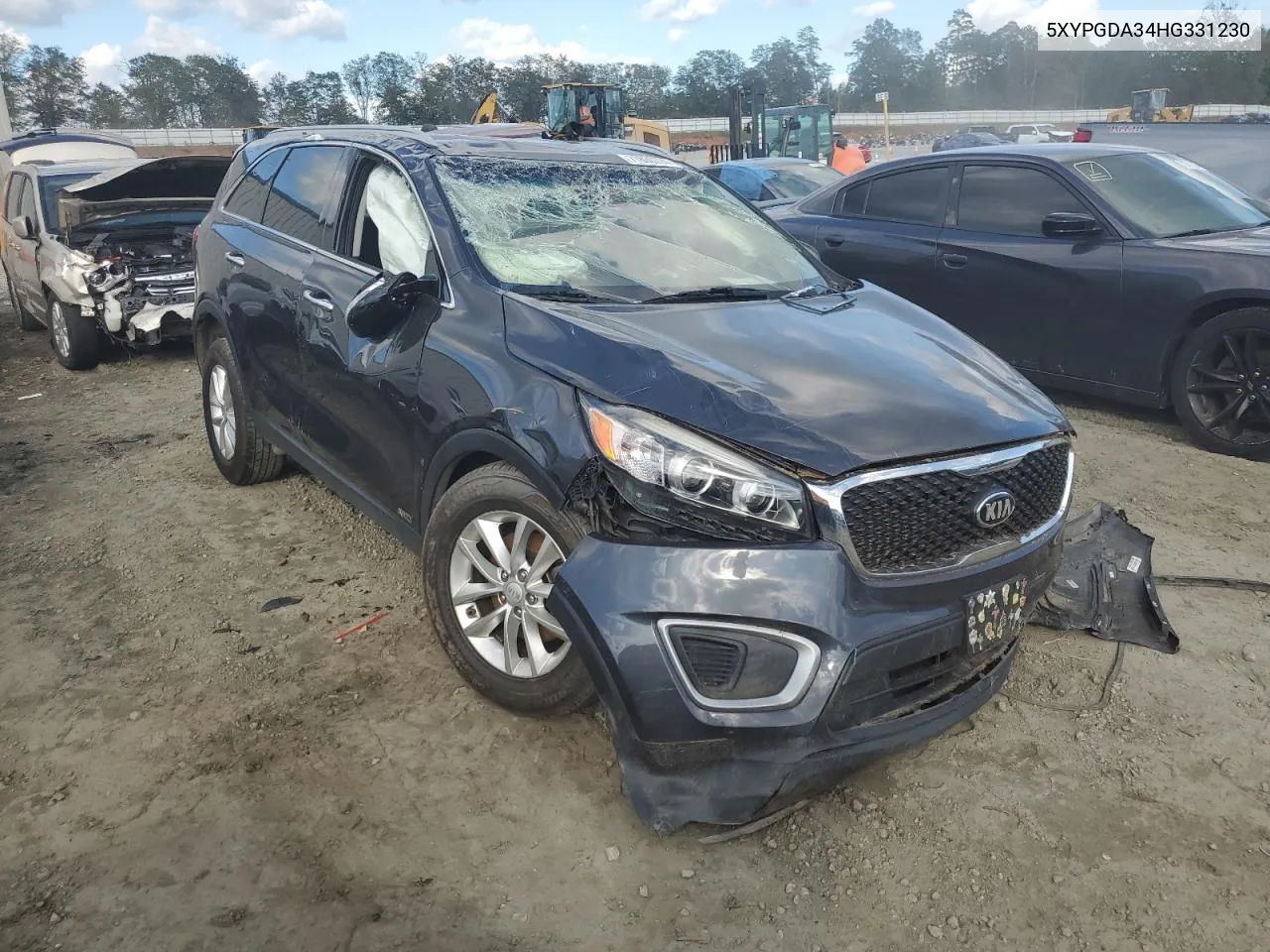 2017 Kia Sorento Lx VIN: 5XYPGDA34HG331230 Lot: 71800374