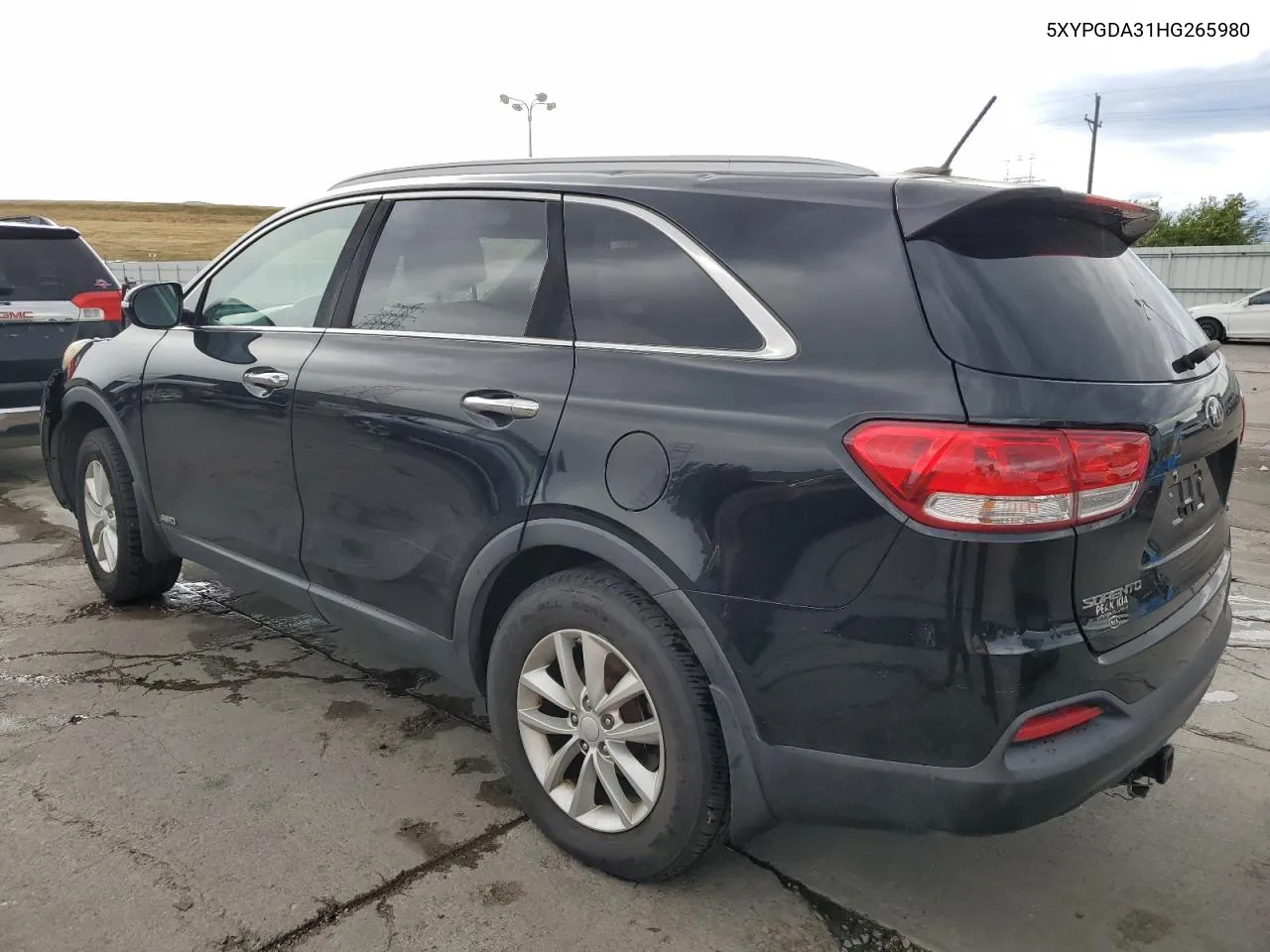 5XYPGDA31HG265980 2017 Kia Sorento Lx