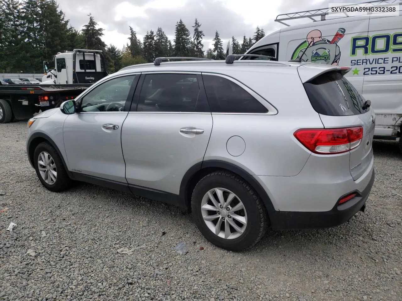 5XYPGDA59HG332388 2017 Kia Sorento Lx