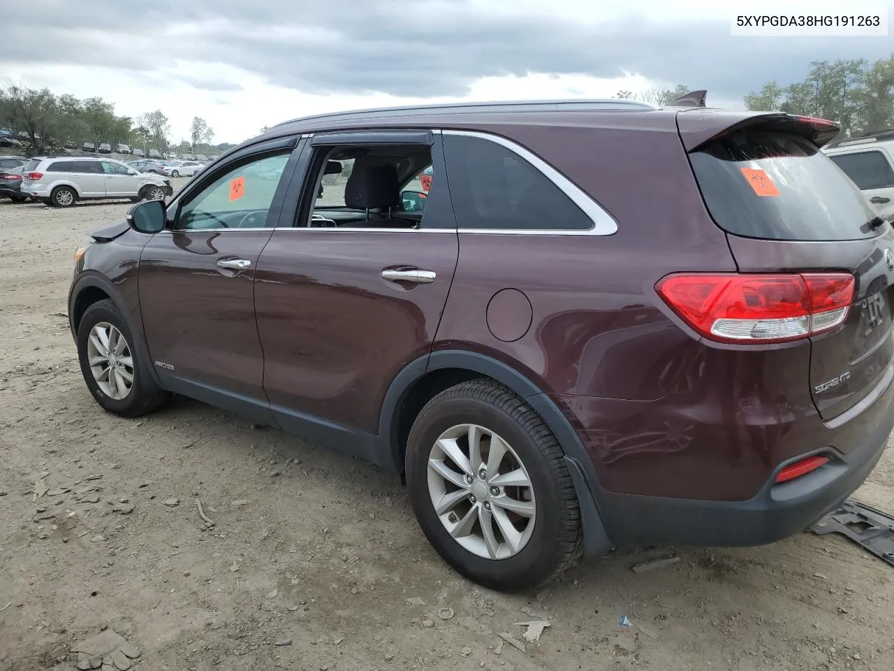 5XYPGDA38HG191263 2017 Kia Sorento Lx