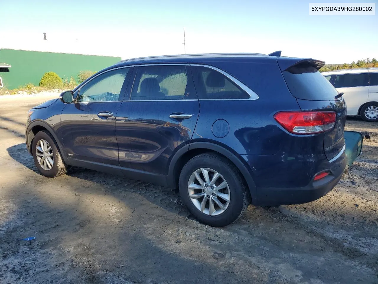 5XYPGDA39HG280002 2017 Kia Sorento Lx