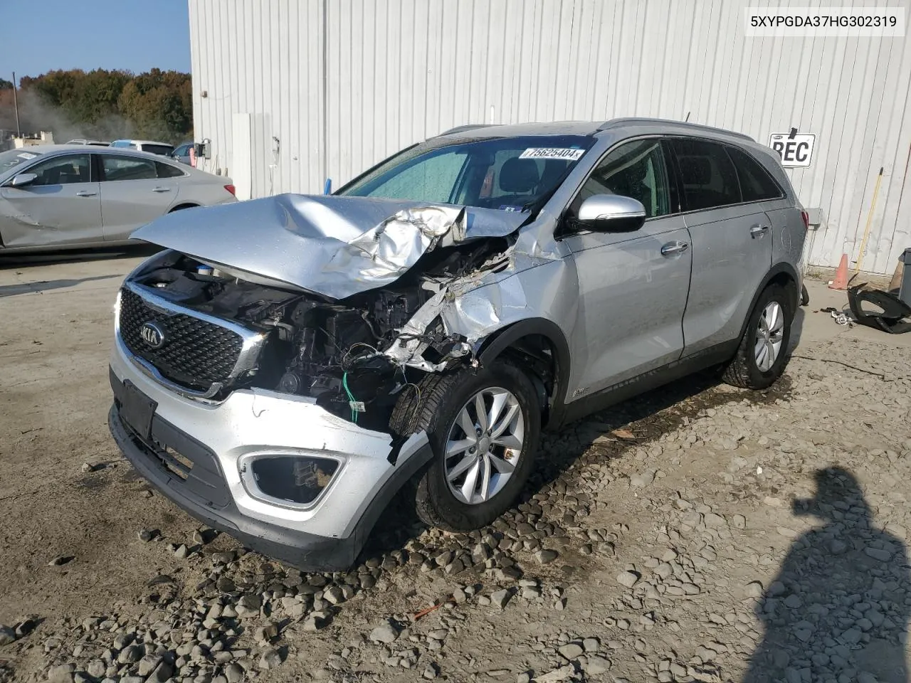 2017 Kia Sorento Lx VIN: 5XYPGDA37HG302319 Lot: 75625404