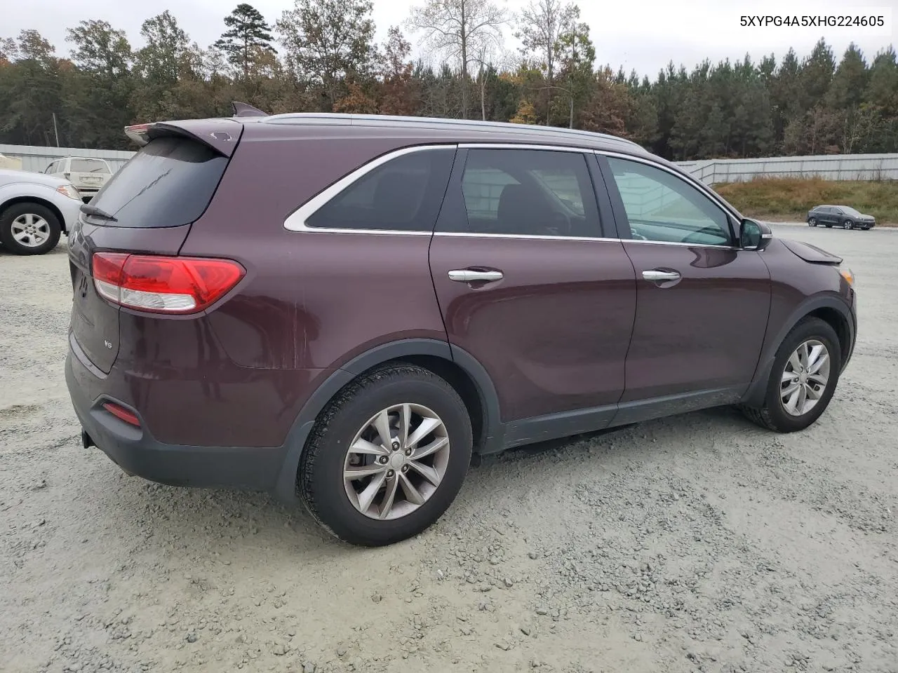 5XYPG4A5XHG224605 2017 Kia Sorento Lx