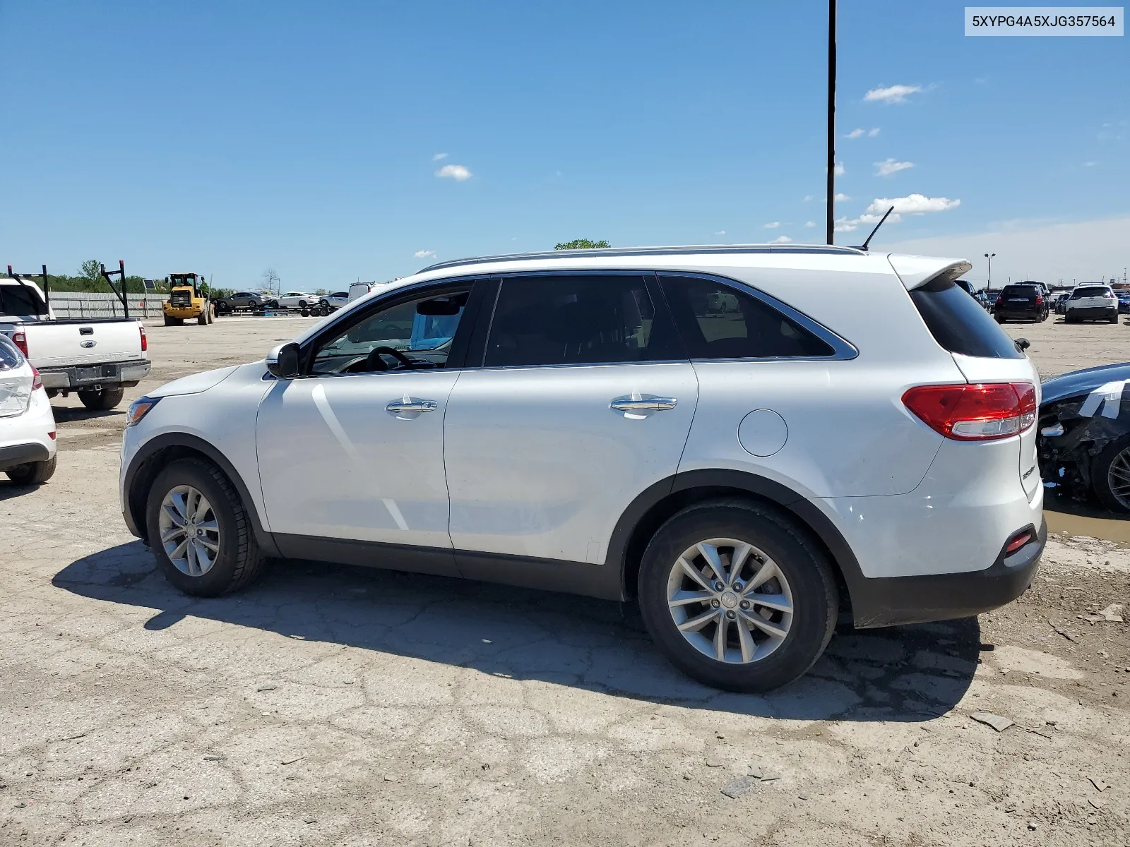 2018 Kia Sorento Lx VIN: 5XYPG4A5XJG357564 Lot: 52898254