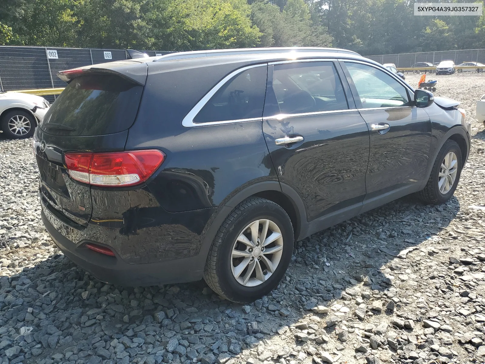 5XYPG4A39JG357327 2018 Kia Sorento Lx