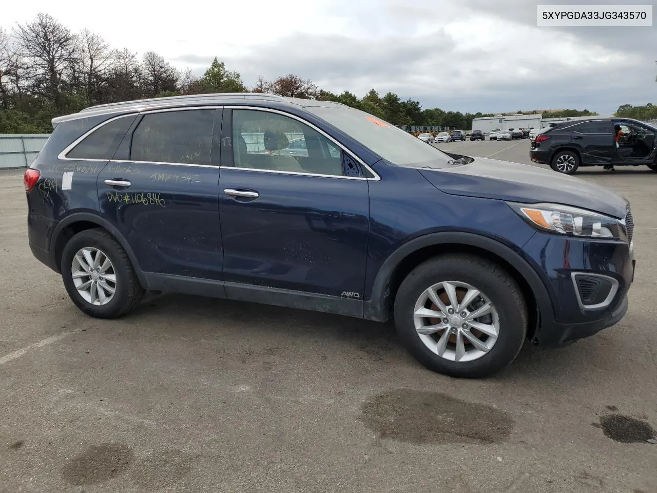 5XYPGDA33JG343570 2018 Kia Sorento Lx