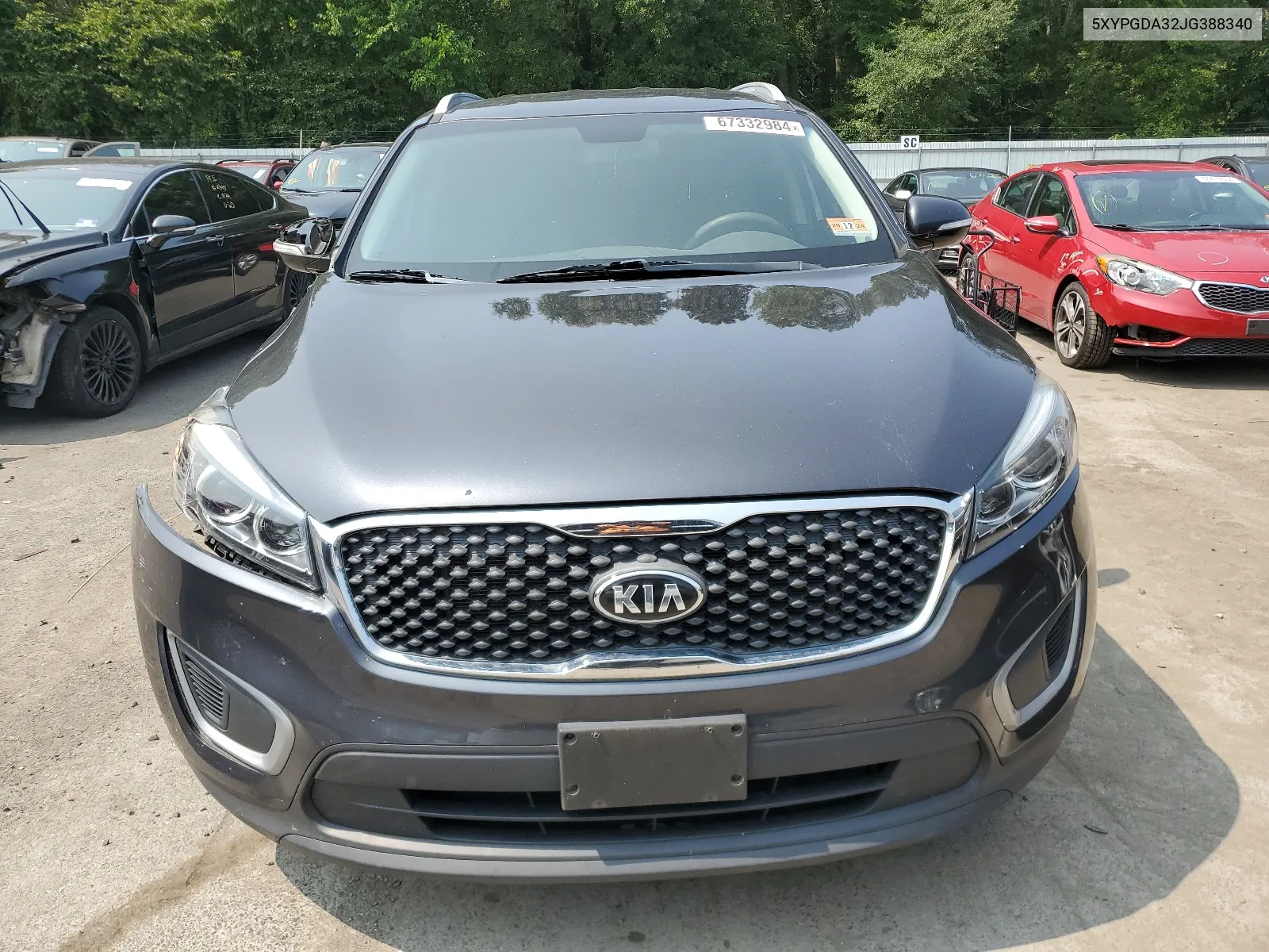 5XYPGDA32JG388340 2018 Kia Sorento Lx