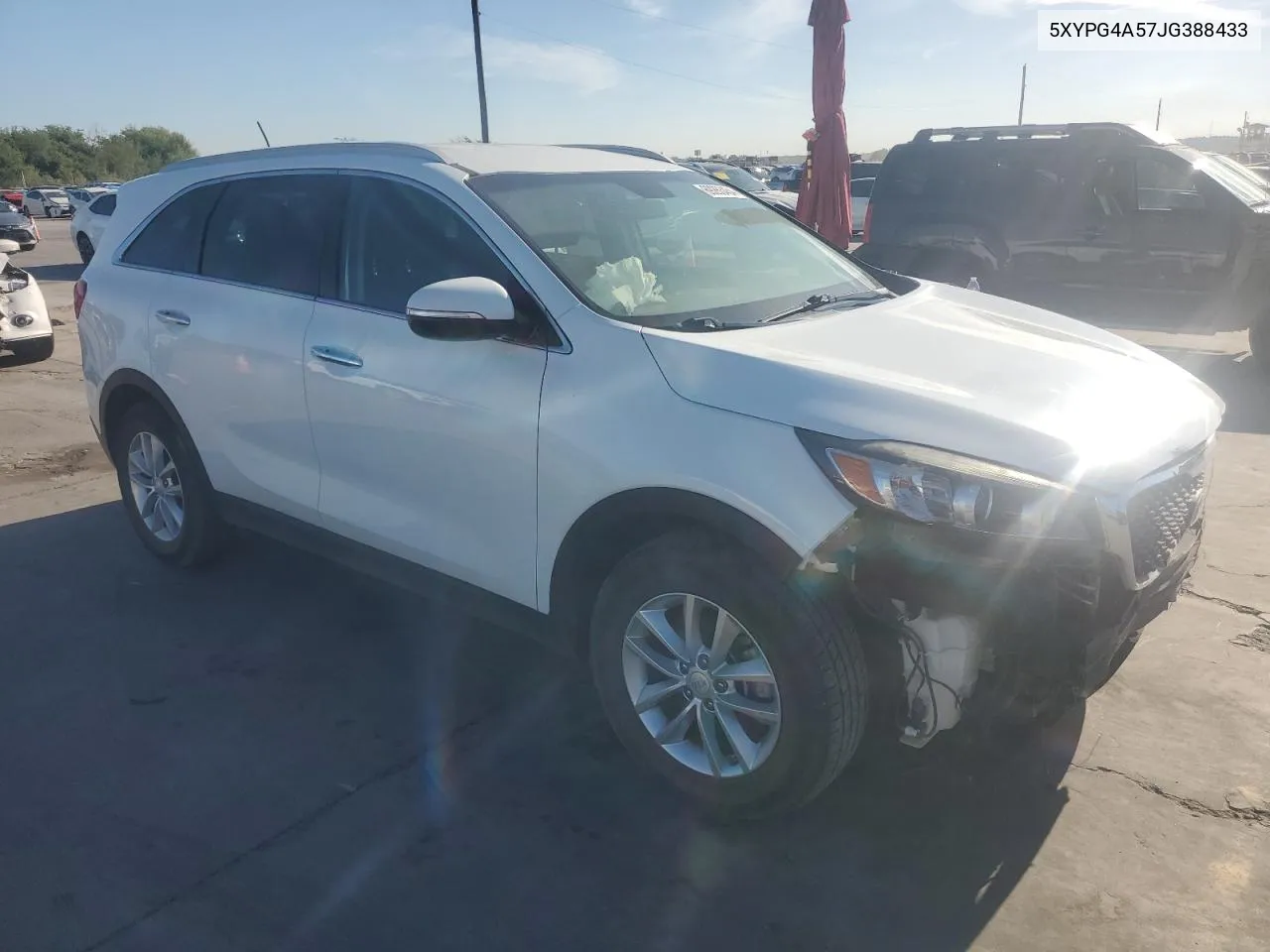 2018 Kia Sorento Lx VIN: 5XYPG4A57JG388433 Lot: 69263454