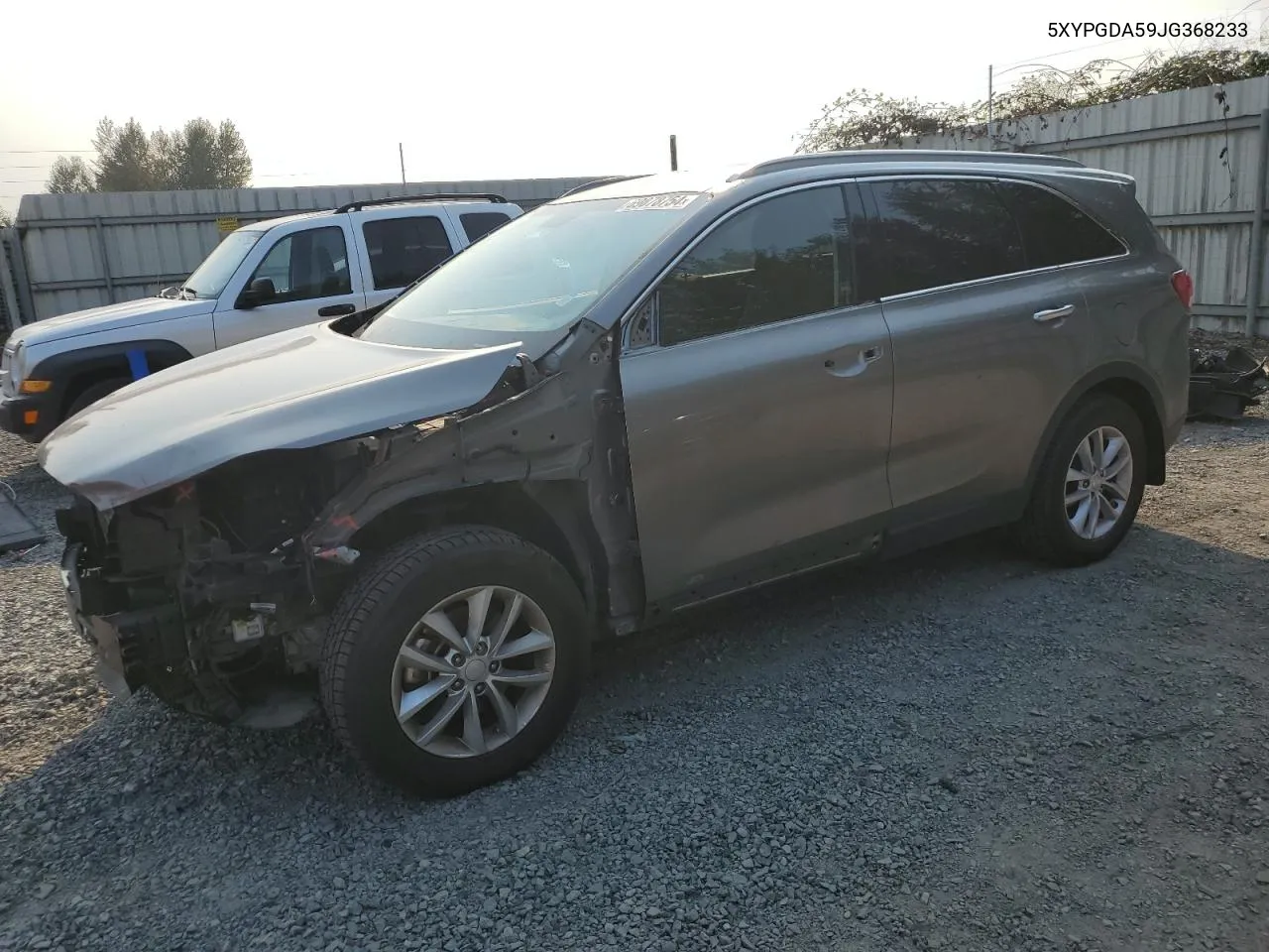 5XYPGDA59JG368233 2018 Kia Sorento Lx