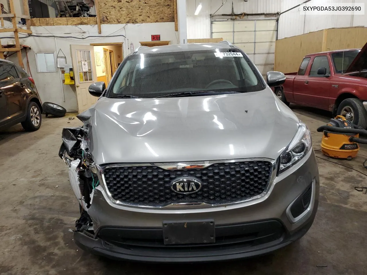 2018 Kia Sorento Lx VIN: 5XYPGDA53JG392690 Lot: 74732044