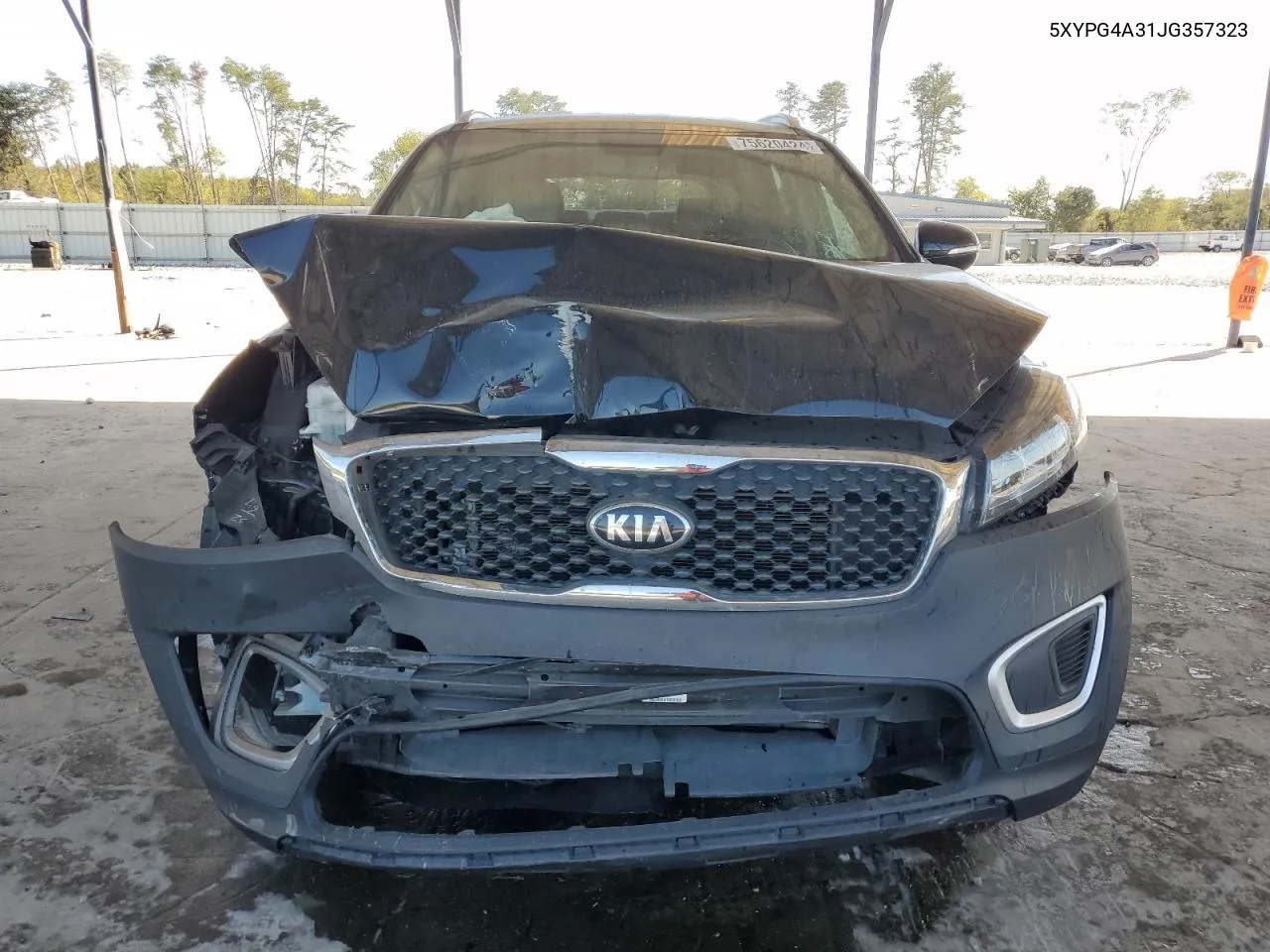 2018 Kia Sorento Lx VIN: 5XYPG4A31JG357323 Lot: 75620424