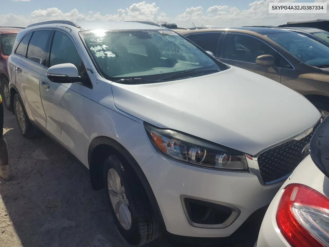 2018 Kia Sorento Lx VIN: 5XYPG4A32JG387334 Lot: 76305494