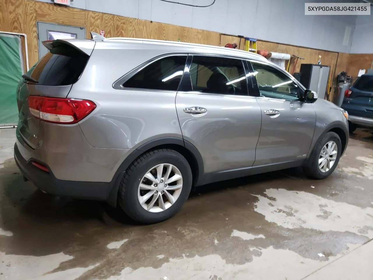 2018 Kia Sorento Lx VIN: 5XYPGDA58JG421455 Lot: 79603314