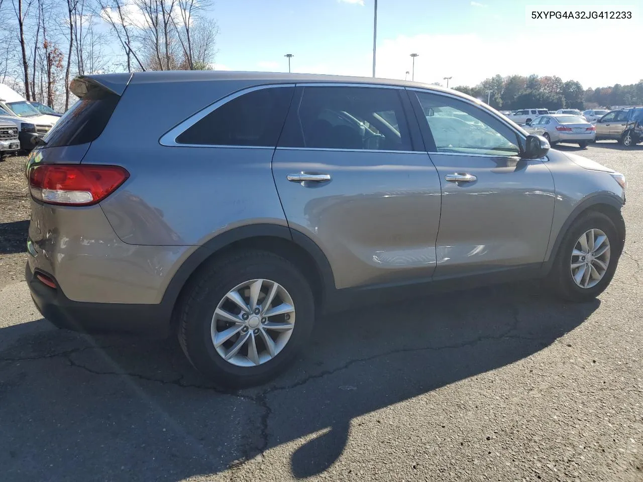 2018 Kia Sorento Lx VIN: 5XYPG4A32JG412233 Lot: 79847504