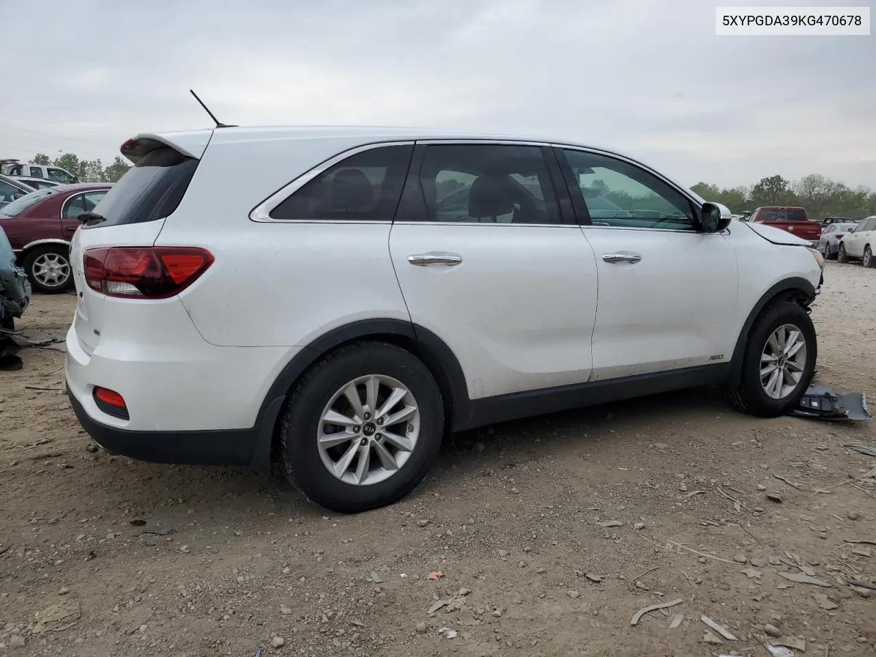 2019 Kia Sorento L VIN: 5XYPGDA39KG470678 Lot: 52339444