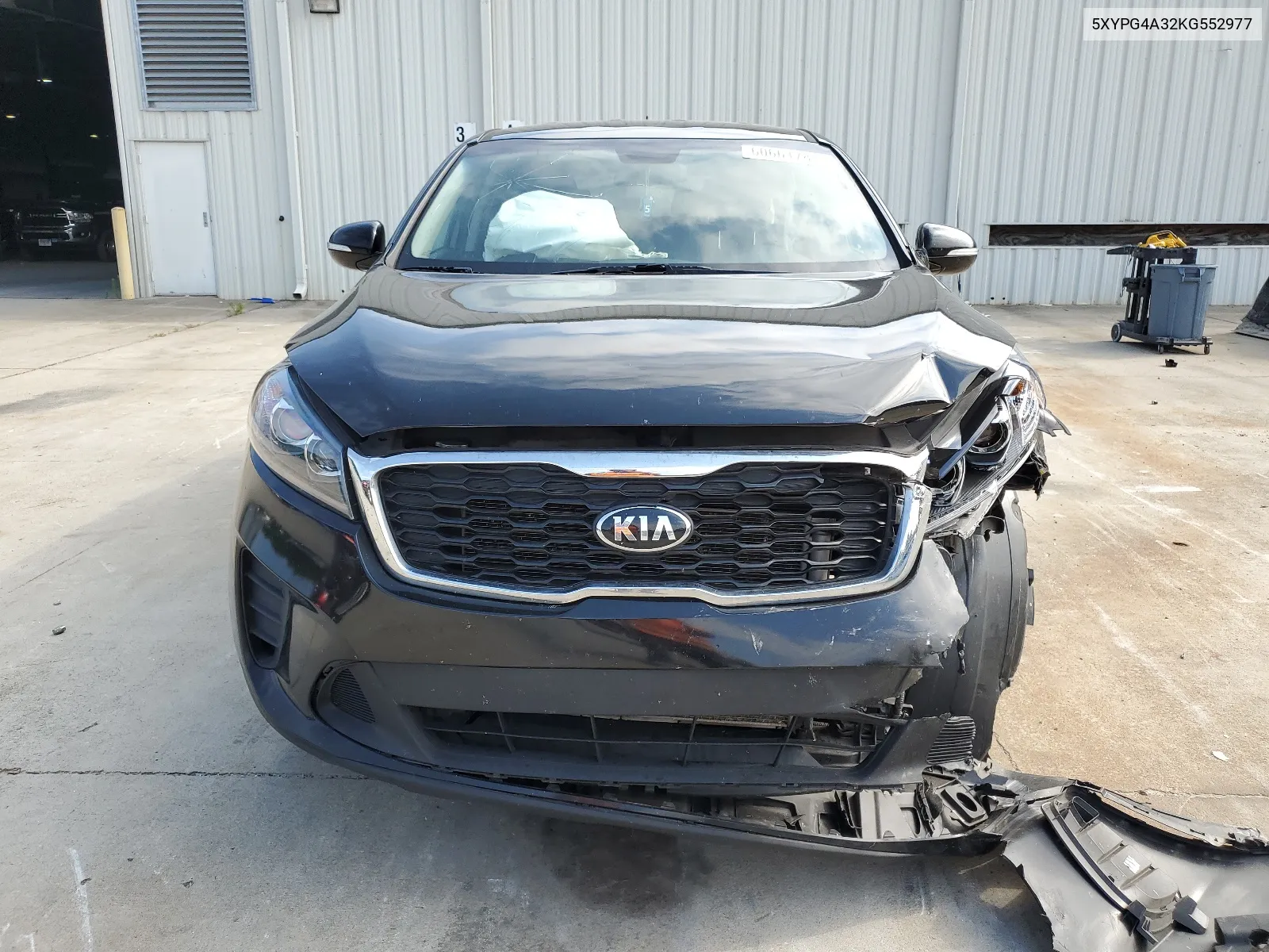 5XYPG4A32KG552977 2019 Kia Sorento L