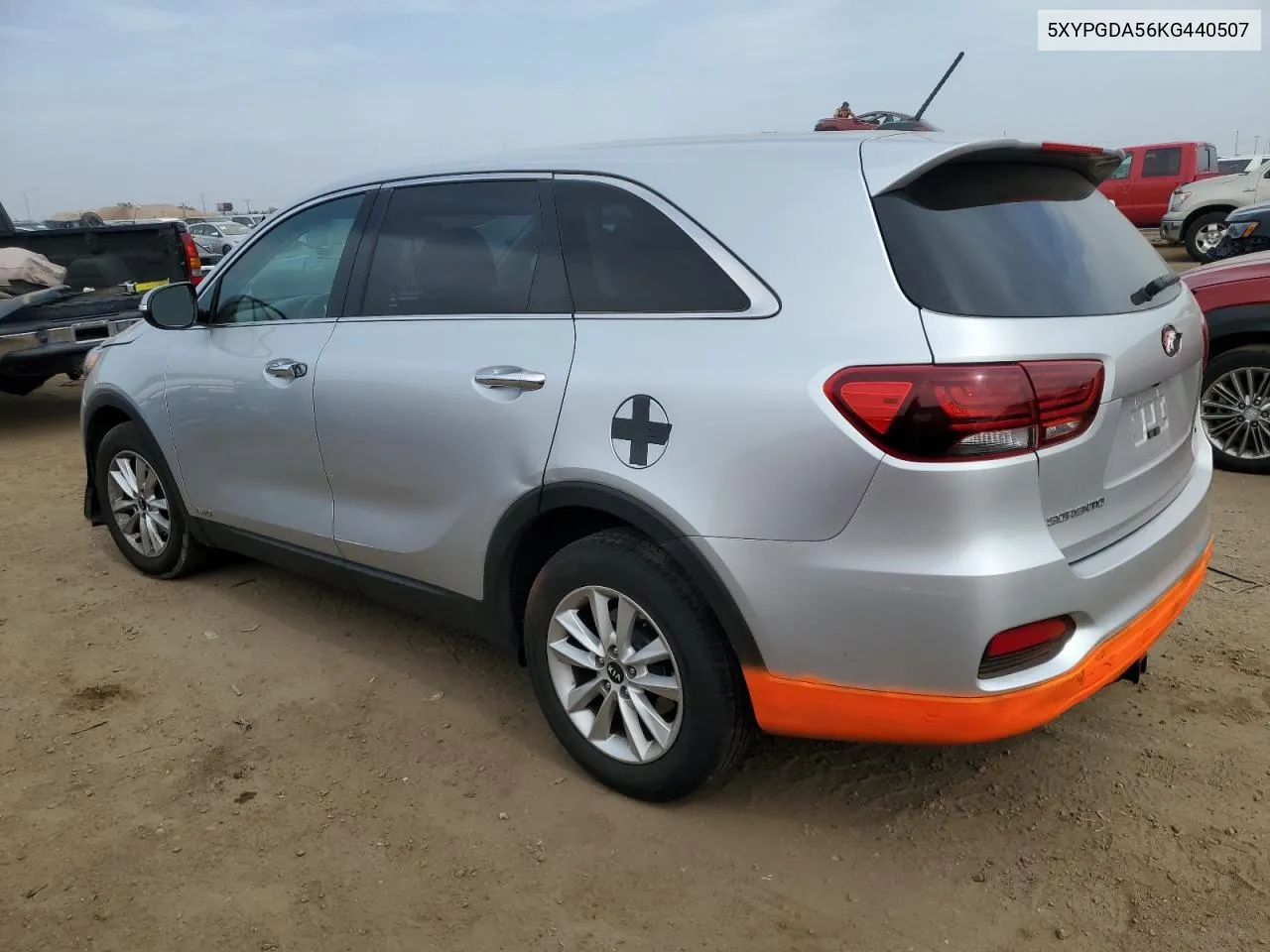 5XYPGDA56KG440507 2019 Kia Sorento Lx