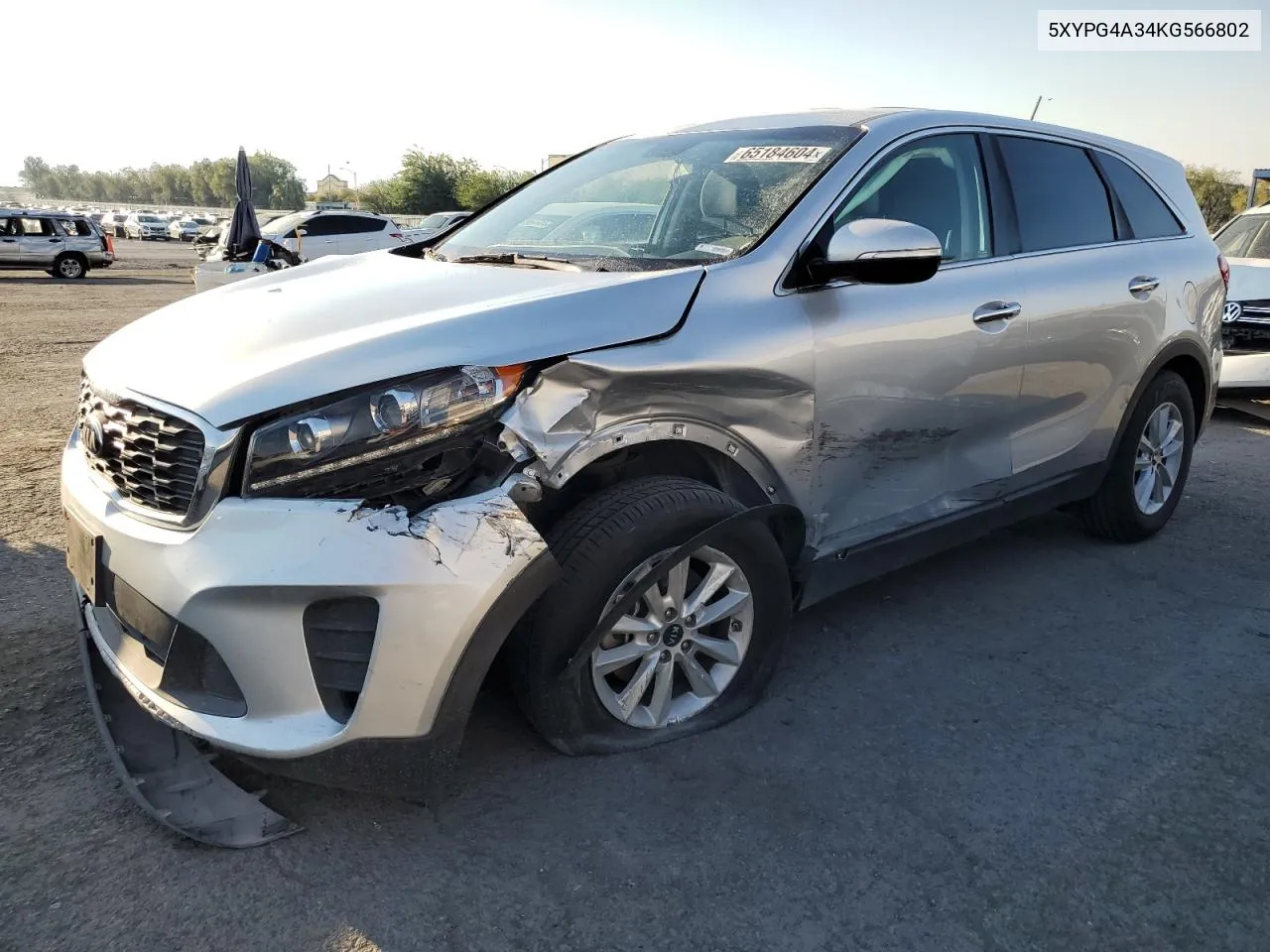 2019 Kia Sorento L VIN: 5XYPG4A34KG566802 Lot: 65184604