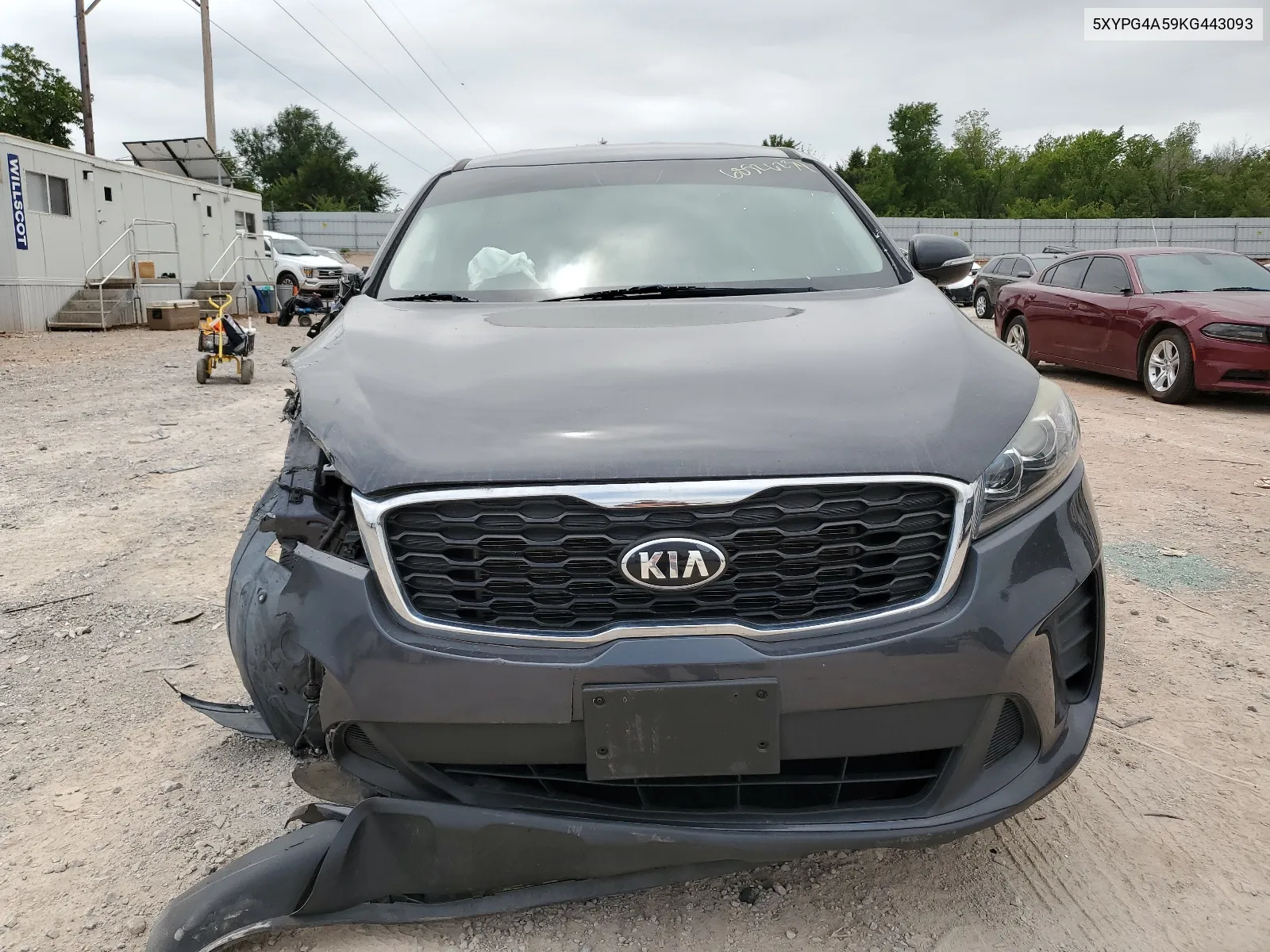 5XYPG4A59KG443093 2019 Kia Sorento Lx