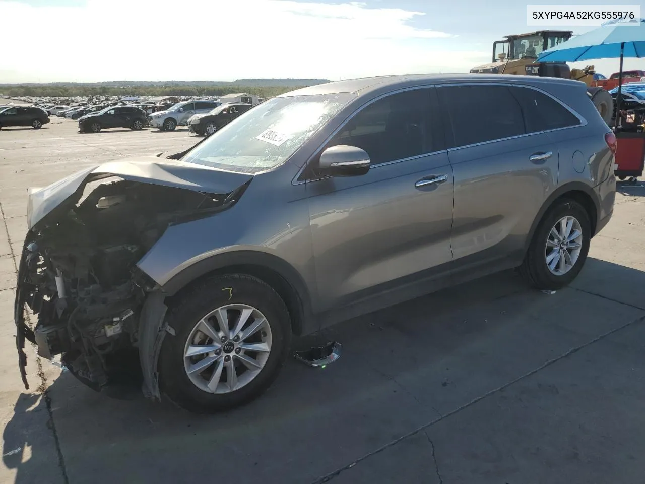 5XYPG4A52KG555976 2019 Kia Sorento Lx