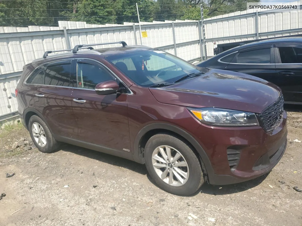 2019 Kia Sorento L VIN: 5XYPGDA37KG569743 Lot: 69670094