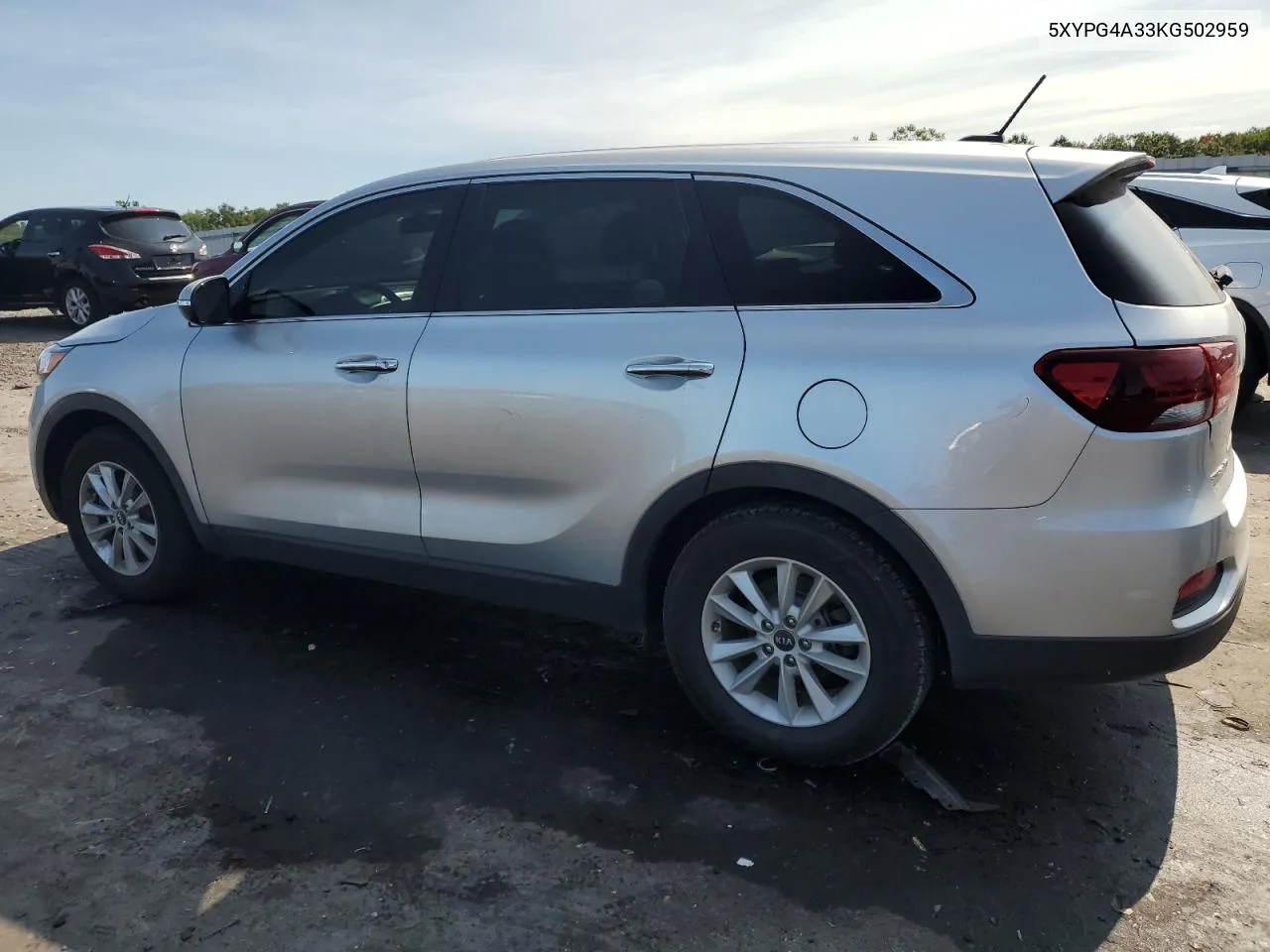 5XYPG4A33KG502959 2019 Kia Sorento L