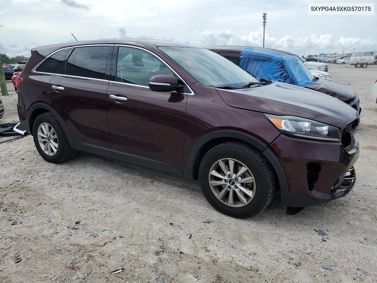 5XYPG4A5XKG570175 2019 Kia Sorento Lx