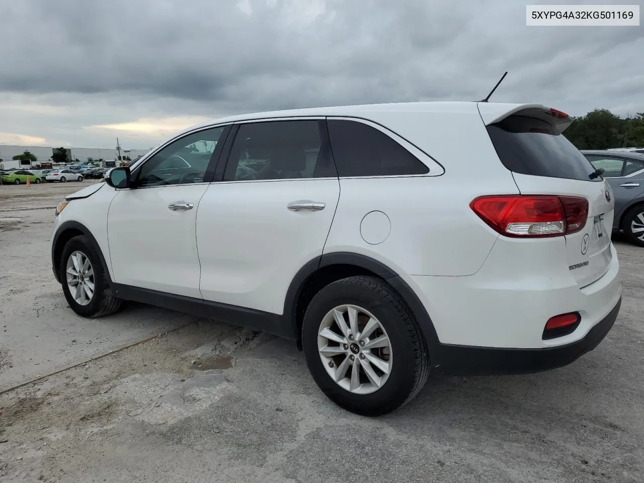 2019 Kia Sorento L VIN: 5XYPG4A32KG501169 Lot: 71300704