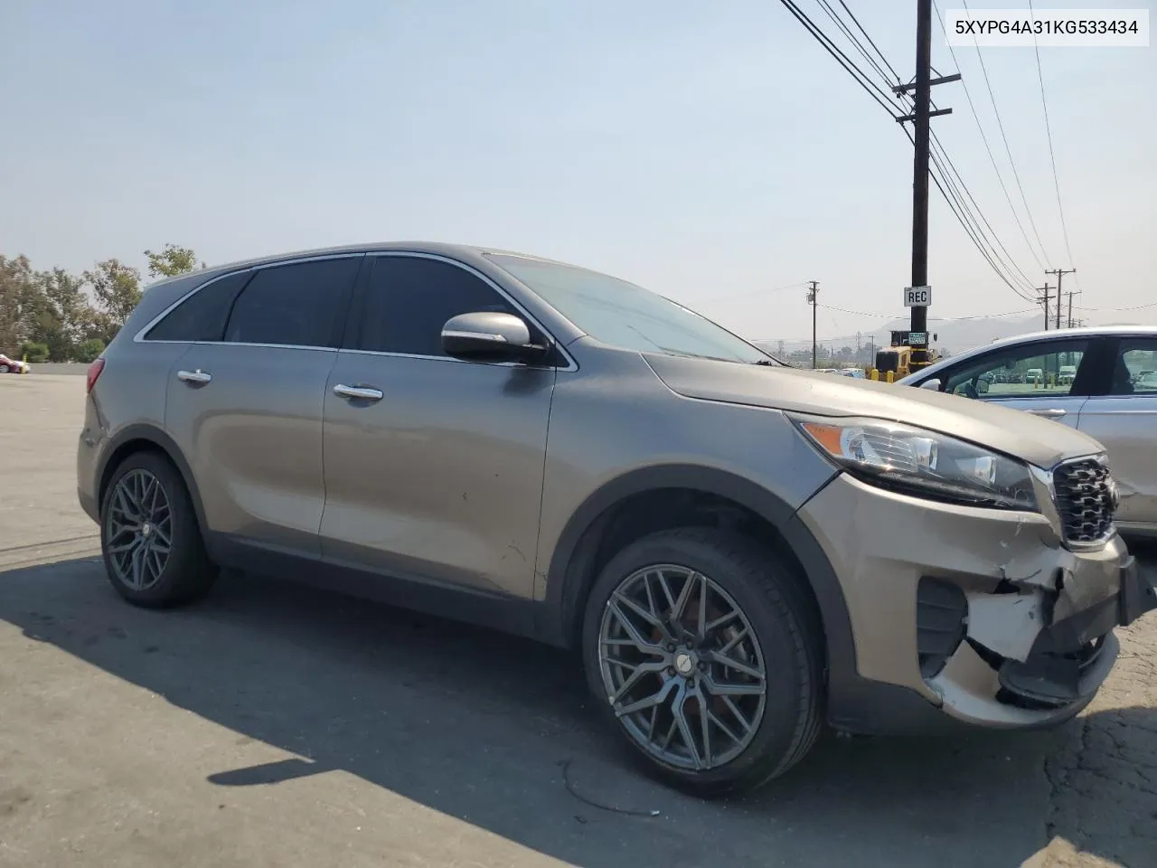 2019 Kia Sorento L VIN: 5XYPG4A31KG533434 Lot: 71478264