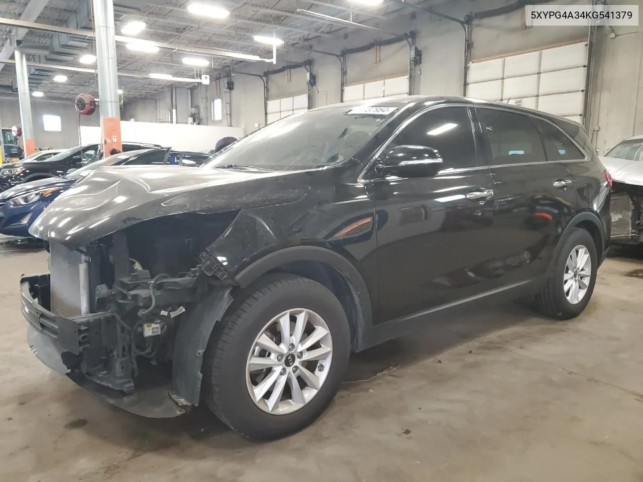 2019 Kia Sorento L VIN: 5XYPG4A34KG541379 Lot: 71737954