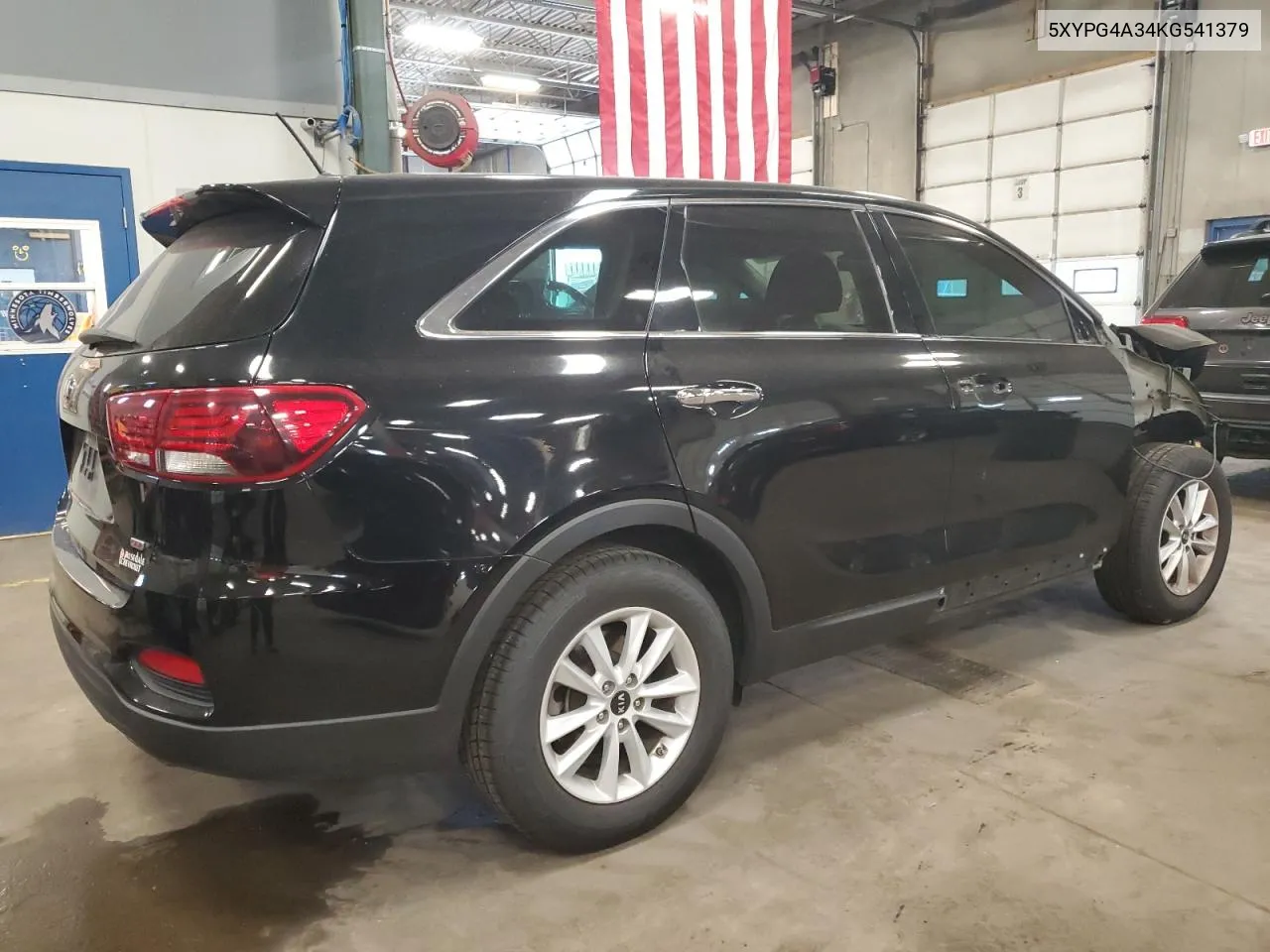 2019 Kia Sorento L VIN: 5XYPG4A34KG541379 Lot: 71737954