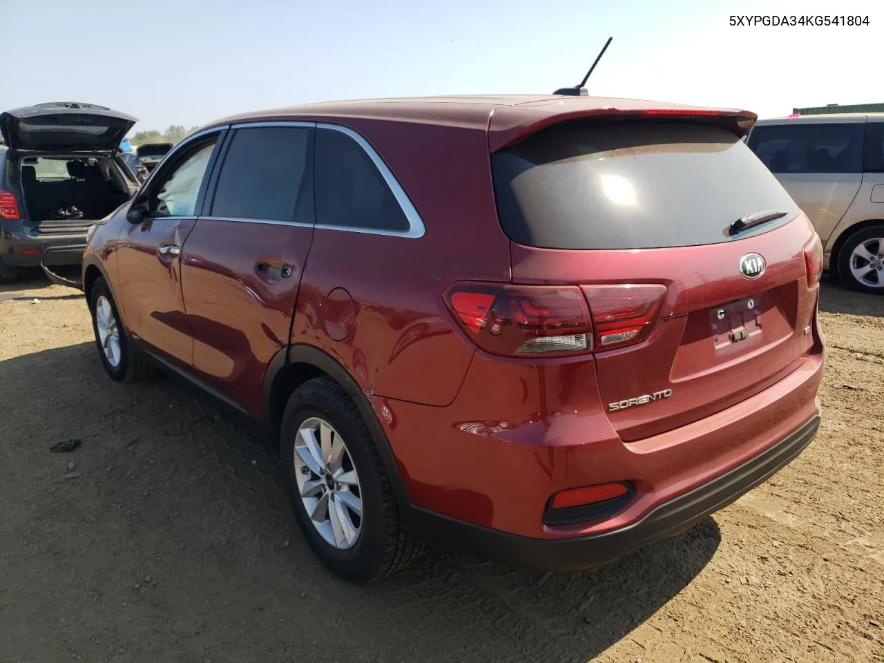 5XYPGDA34KG541804 2019 Kia Sorento L