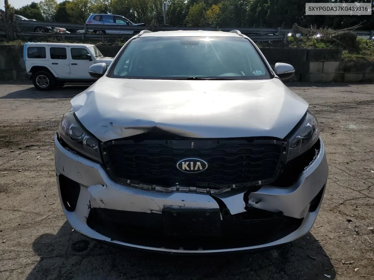 5XYPGDA37KG439316 2019 Kia Sorento L