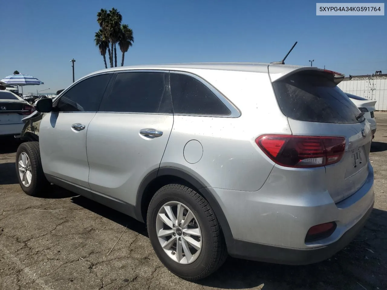 2019 Kia Sorento L VIN: 5XYPG4A34KG591764 Lot: 72913714