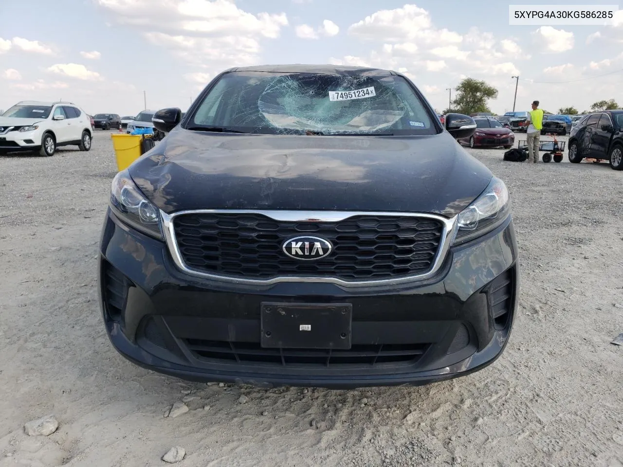 2019 Kia Sorento L VIN: 5XYPG4A30KG586285 Lot: 74951234