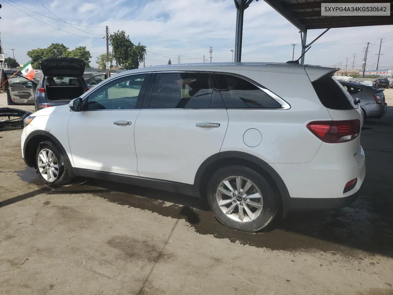 2019 Kia Sorento L VIN: 5XYPG4A34KG530642 Lot: 75940804