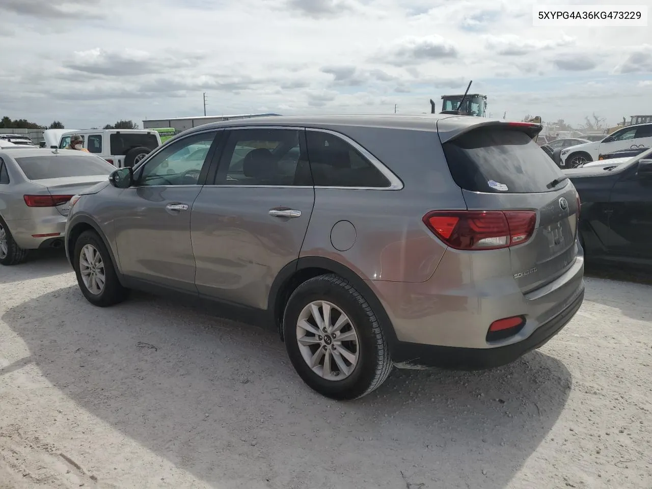 5XYPG4A36KG473229 2019 Kia Sorento L